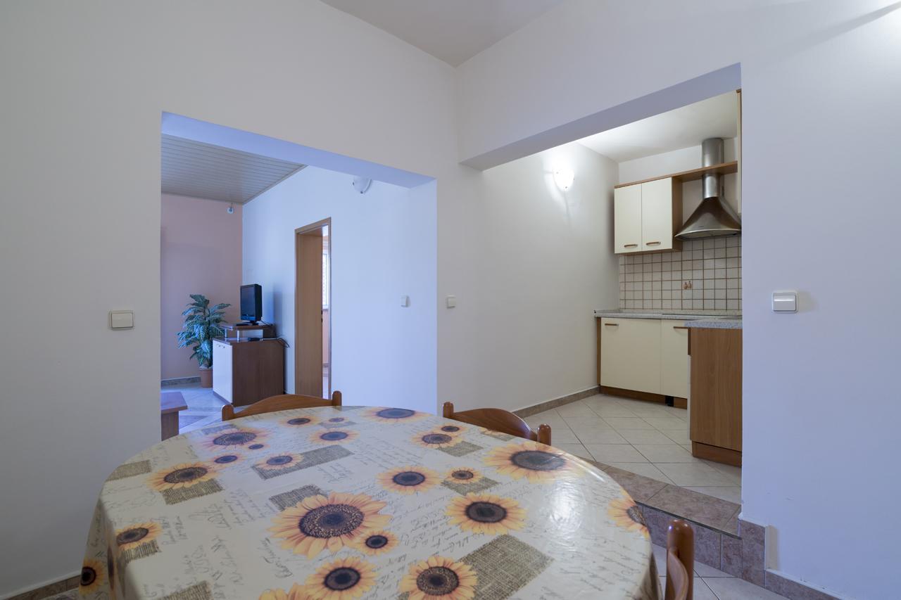 Apartments Kori 冯塔纳 外观 照片