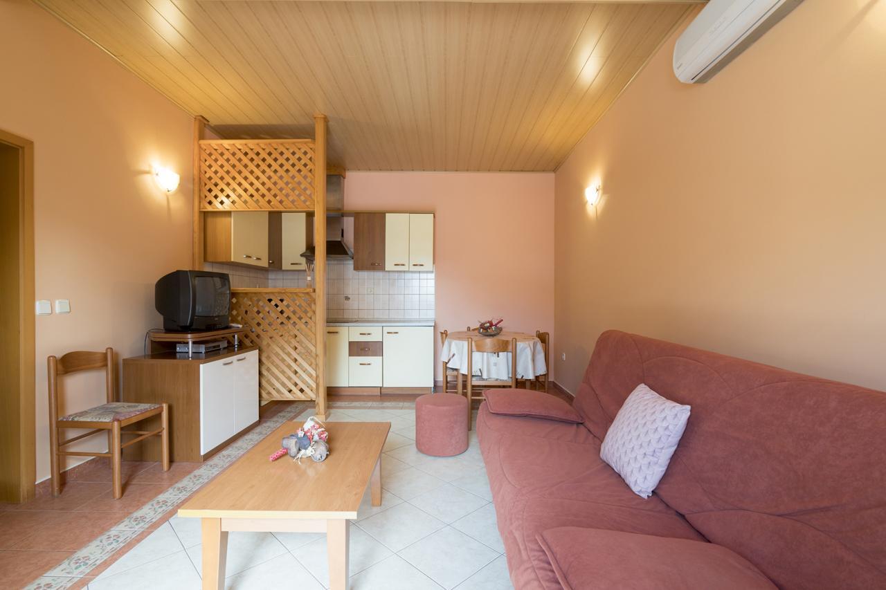 Apartments Kori 冯塔纳 外观 照片